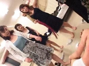 暴虐熟女  大越はるか 大友唯愛