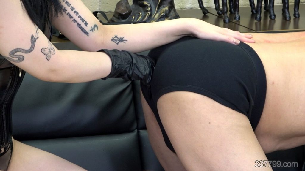 OLの逆襲・パワハラ上司征伐 4