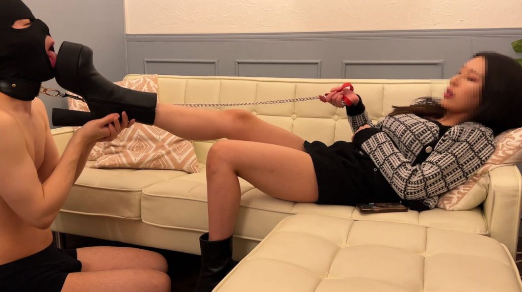 22歳元渋谷1○9店員様のM男調教遊び